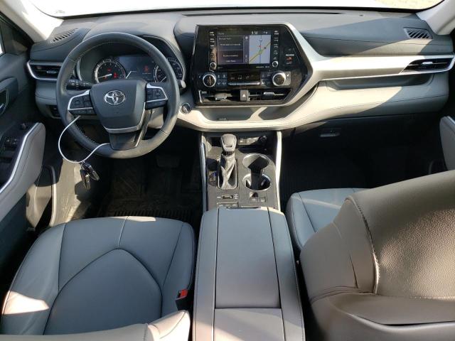 5TDHZRBH2NS168632 - 2022 TOYOTA HIGHLANDER XLE Gümüş foto 8