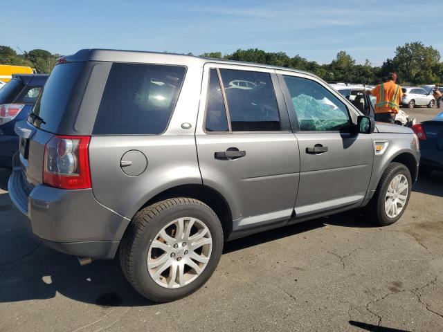 SALFP24N28H012891 - 2008 LAND ROVER LR2 SE GRAY photo 3