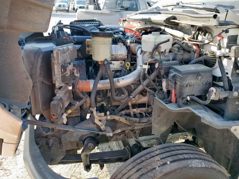 1HTKHPVK7PH718261 - 2023 CHEVROLET SILVERADO C5500 MD 2 WHITE photo 11