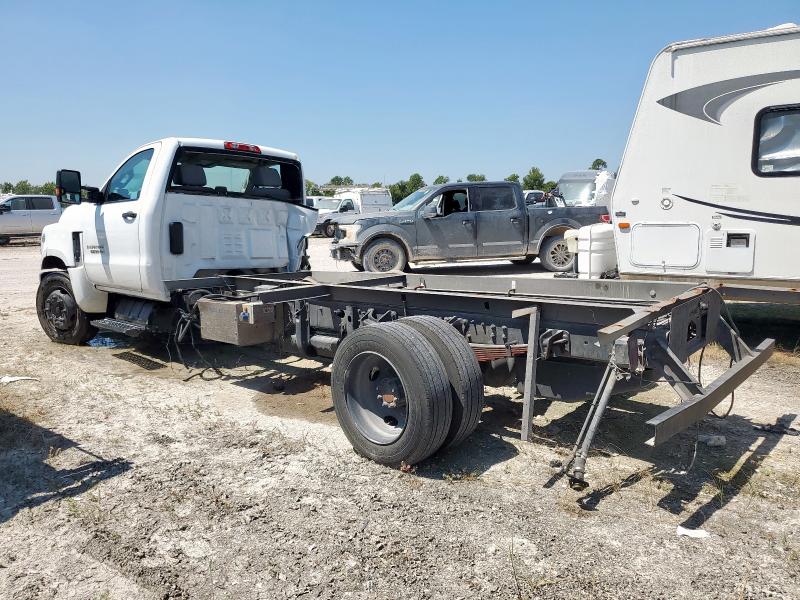 1HTKHPVK7PH718261 - 2023 CHEVROLET SILVERADO C5500 MD 2 WHITE photo 2