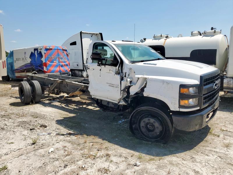 1HTKHPVK7PH718261 - 2023 CHEVROLET SILVERADO C5500 MD 2 WHITE photo 4