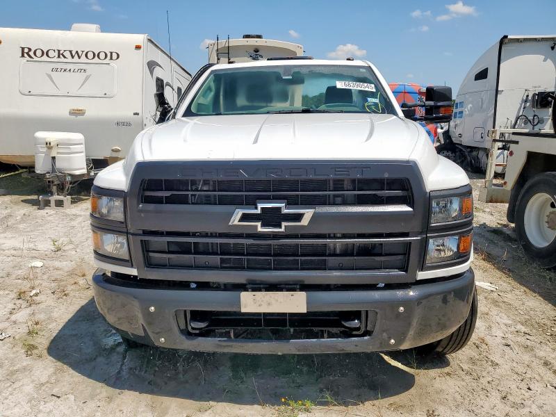 1HTKHPVK7PH718261 - 2023 CHEVROLET SILVERADO C5500 MD 2 WHITE photo 5