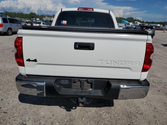 5TFDW5F18GX558273 - 2016 TOYOTA TUNDRA CREWMAX SR5 WHITE photo 6