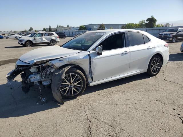 2023 TOYOTA CAMRY XLE, 