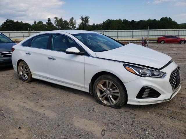 5NPE34AF7KH731926 - 2019 HYUNDAI SONATA LIMITED WHITE photo 4