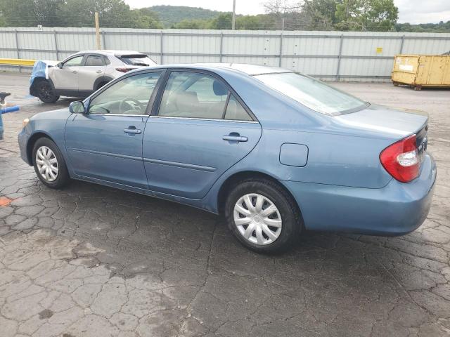 4T1BE32K83U698425 - 2003 TOYOTA CAMRY LE BLUE photo 2