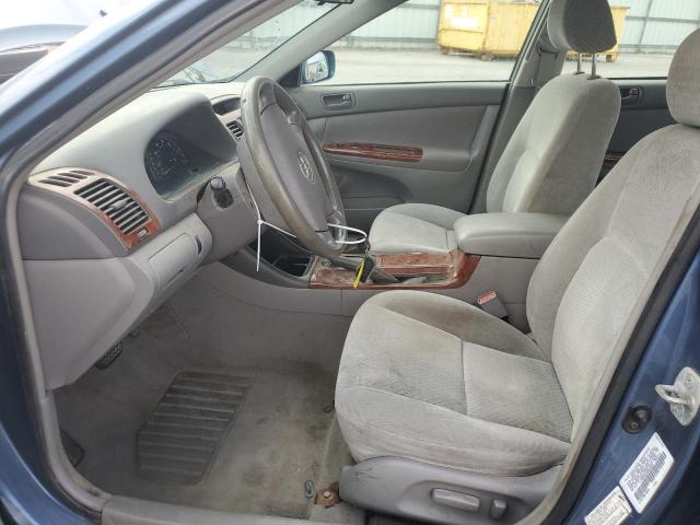 4T1BE32K83U698425 - 2003 TOYOTA CAMRY LE BLUE photo 7