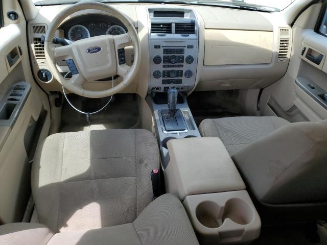 1FMCU03G49KB71261 - 2009 FORD ESCAPE XLT WHITE photo 8