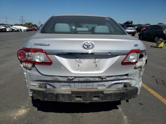 2T1BU4EE2BC572074 - 2011 TOYOTA COROLLA BASE 银色 照片 6