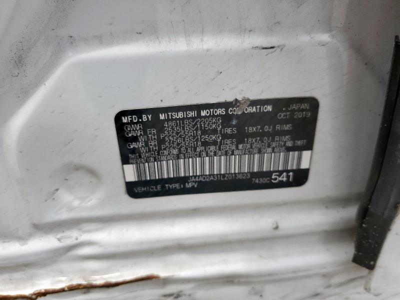 JA4AD2A31LZ013623 - 2020 MITSUBISHI OUTLANDER ES WHITE photo 14