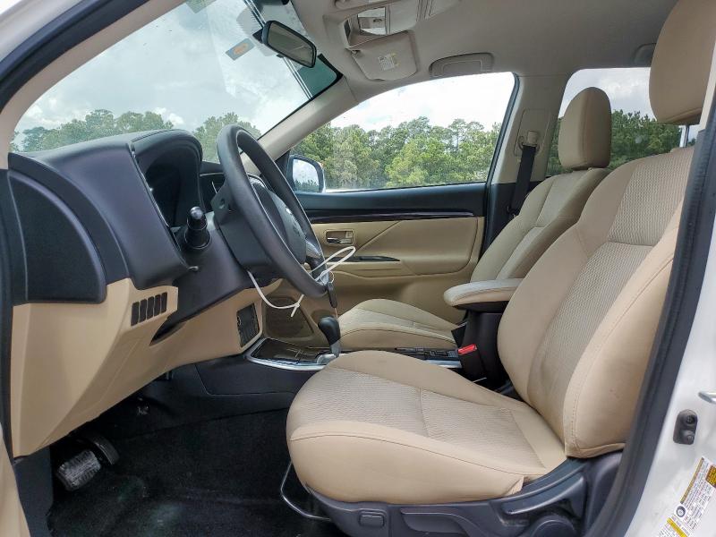 JA4AD2A31LZ013623 - 2020 MITSUBISHI OUTLANDER ES WHITE photo 7