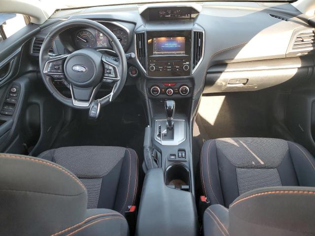 JF2GTAEC0LH241367 - 2020 SUBARU CROSSTREK PREMIUM SILVER photo 8