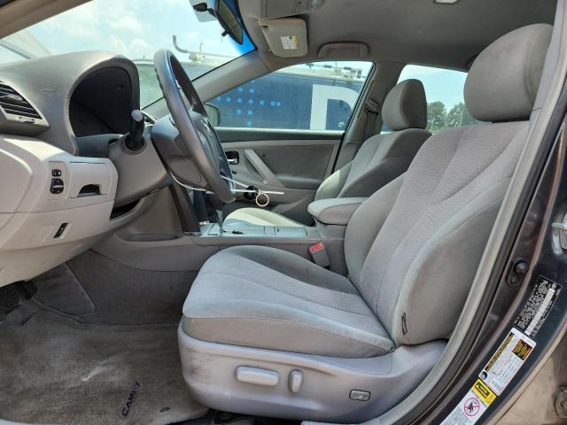 4T1BF3EK3AU026519 - 2010 TOYOTA CAMRY BASE 灰色 照片 7