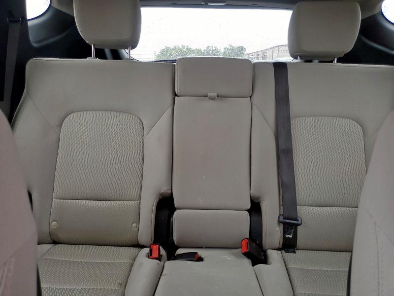 5NMZU3LB8JH058238 - 2018 HYUNDAI SANTA FE S BLACK photo 10