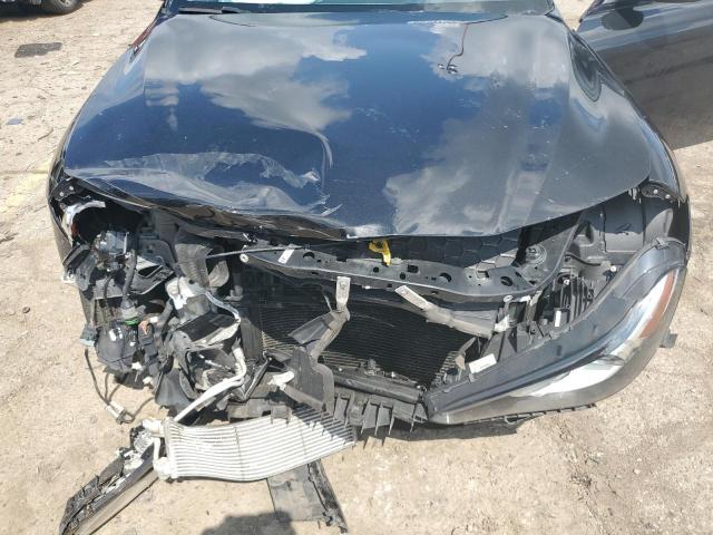 ZARFAEDN3H7555463 - 2017 ALFA ROMEO GIULIA Q4 黑色 照片 11