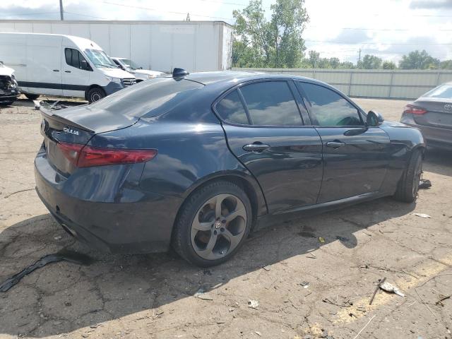 ZARFAEDN3H7555463 - 2017 ALFA ROMEO GIULIA Q4 黑色 照片 3