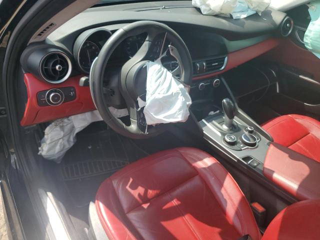 ZARFAEDN3H7555463 - 2017 ALFA ROMEO GIULIA Q4 黑色 照片 8