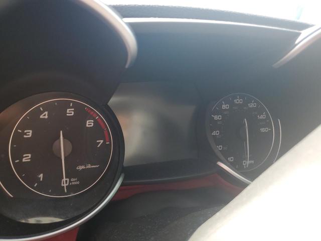 ZARFAEDN3H7555463 - 2017 ALFA ROMEO GIULIA Q4 黑色 照片 9