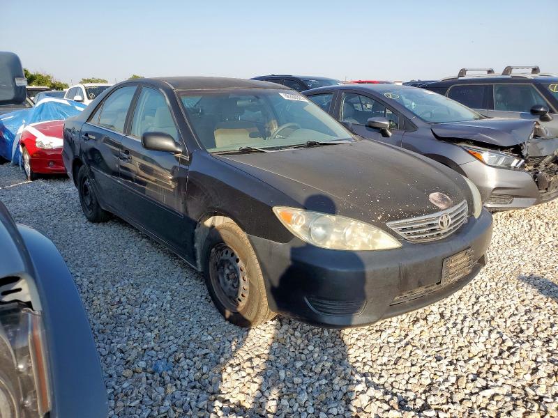 4T1BE32K55U035297 - 2005 TOYOTA CAMRY LE BLACK photo 4