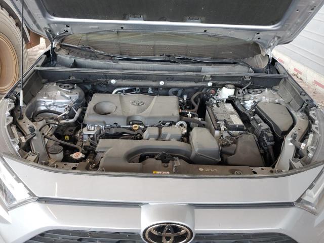 2T3W1RFV9NC198368 - 2022 TOYOTA RAV4 XLE SILVER photo 11