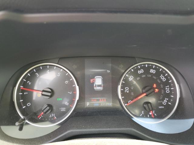 2T3W1RFV9NC198368 - 2022 TOYOTA RAV4 XLE SILVER photo 9