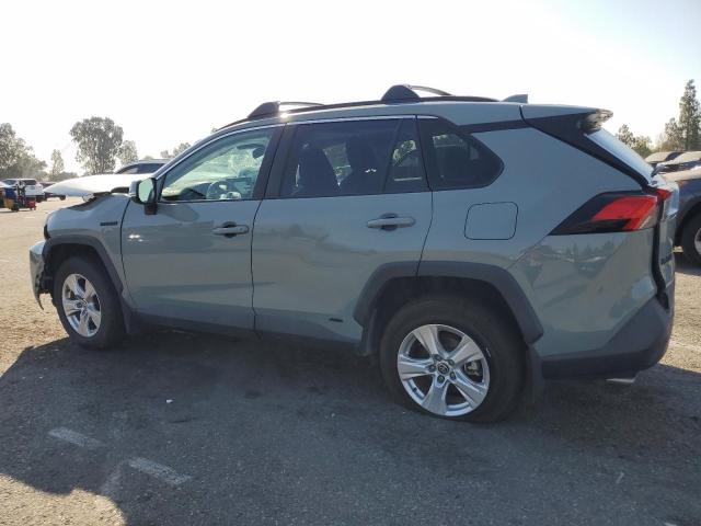 2T3R6RFV6MW019408 - 2021 TOYOTA RAV4 XLE GRAY photo 2