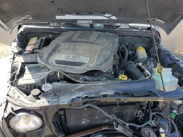 1C4BJWEGXDL670982 - 2013 JEEP WRANGLER U SAHARA ვერცხლისფერი ფოტო 11