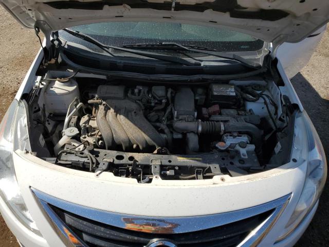 3N1CN7AP8JL808378 - 2018 NISSAN VERSA S Weiß Foto 11