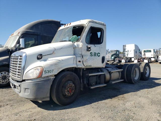 1FUJGEBG5GLHJ2290 - 2016 FREIGHTLINER CASCADIA 1 Ağ foto 2