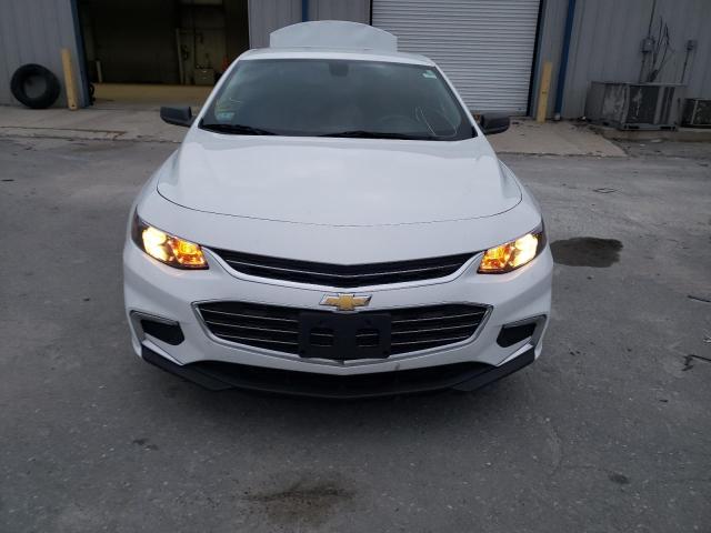 1G1ZB5ST0JF114111 - 2018 CHEVROLET MALIBU LS WHITE photo 5