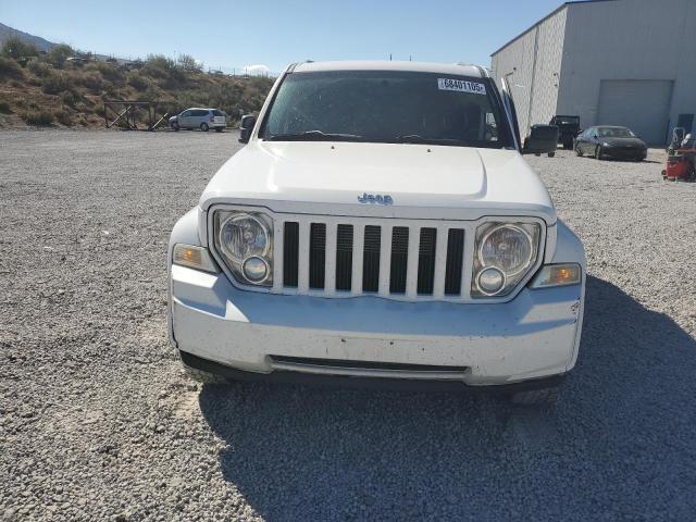 1C4PJMAK4CW100476 - 2012 JEEP LIBERTY SPORT 白色 照片 5