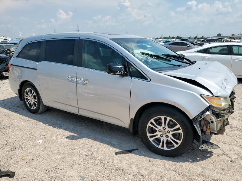 5FNRL5H63CB110762 - 2012 HONDA ODYSSEY EXL SILVER photo 4