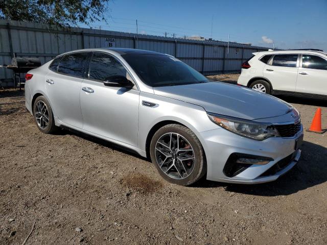 5XXGW4L27KG372826 - 2019 KIA OPTIMA SX SILVER photo 4