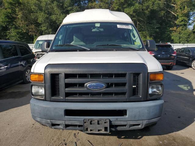 1FTNE1EW4CDA48057 - 2012 FORD ECONOLINE E150 VAN WHITE photo 5