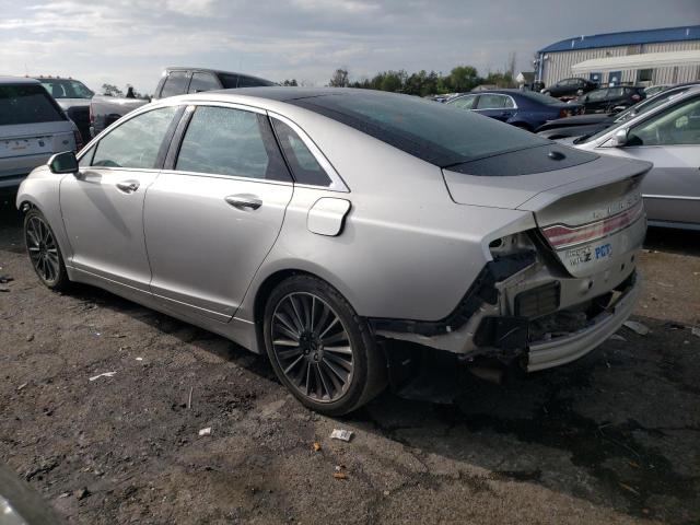 3LN6L2NK3FR622832 - 2015 LINCOLN MKZ BLACK LABEL SILVER photo 2