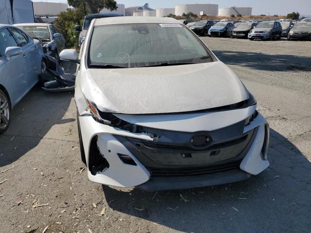 JTDKARFP4J3088257 - 2018 TOYOTA PRIUS PRIM Weiß Foto 5