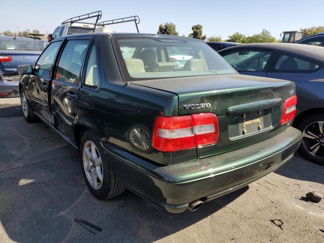 YV1LS5672W1508217 - 1998 VOLVO S70 GLT GREEN photo 2