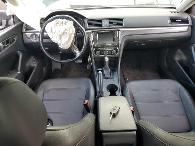 1VWDT7A32HC040422 - 2017 VOLKSWAGEN PASSAT R-LINE Boz foto 8