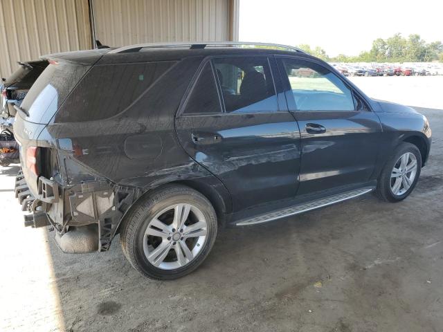 4JGDA5HB3FA568064 - 2015 MERCEDES-BENZ ML 350 4MATIC BLACK photo 3
