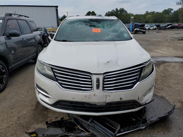 5LMCJ3C94GUJ00572 - 2016 LINCOLN MKC RESERVE WHITE photo 5
