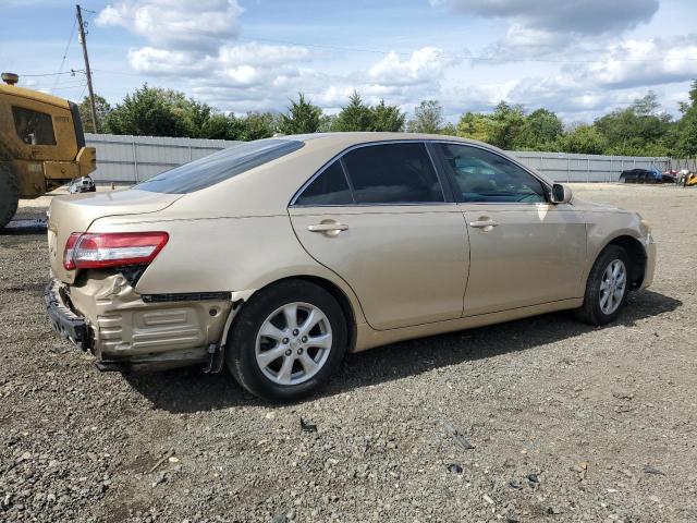 4T1BF3EK2BU690103 - 2011 TOYOTA CAMRY BASE GOLD photo 3