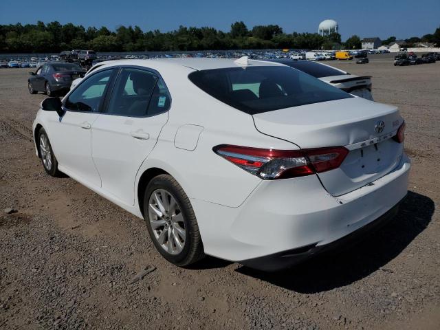 4T1C11AK5LU886907 - 2020 TOYOTA CAMRY LE WHITE photo 2