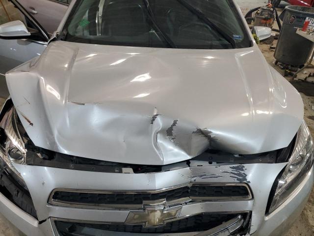 1G11D5SR7DF338816 - 2013 CHEVROLET MALIBU 1LT ვერცხლისფერი ფოტო 11