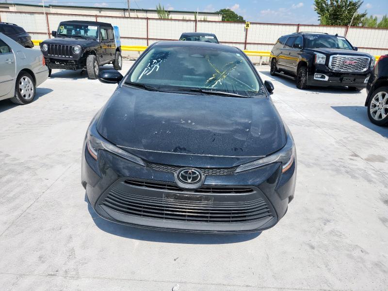 5YFB4MDE8RP197318 - 2024 TOYOTA COROLLA LE BLACK photo 5