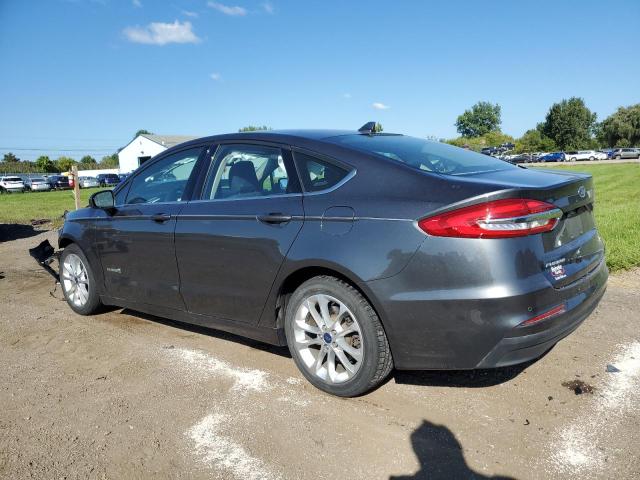 3FA6P0LU1KR154830 - 2019 FORD FUSION SE GRAY photo 2