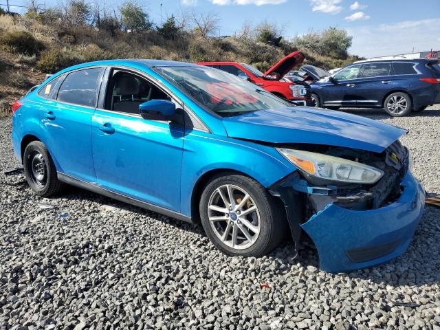 1FADP3F26FL227696 - 2015 FORD FOCUS SE BLUE photo 4