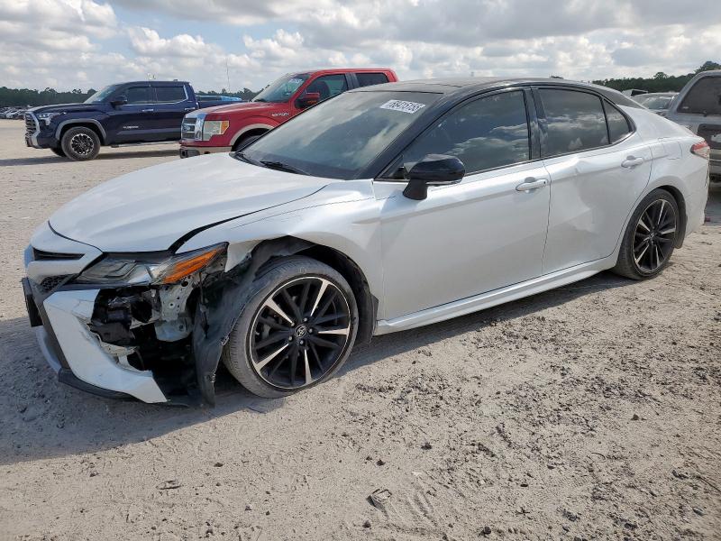 2018 TOYOTA CAMRY XSE, 