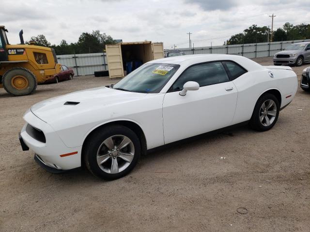 2C3CDZAG2JH245725 - 2018 DODGE CHALLENGER SXT WHITE photo 1