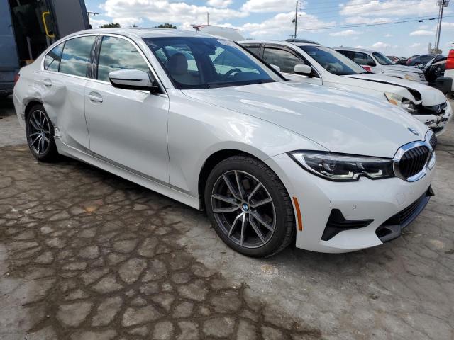 3MW5R7J0XN8C71354 - 2022 BMW 330XI WHITE photo 4