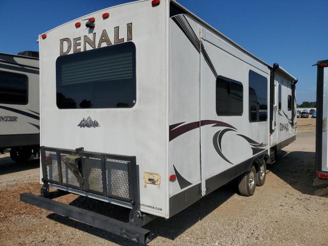 47CTD1S23DP630760 - 2013 DUTC DENALI WHITE photo 4